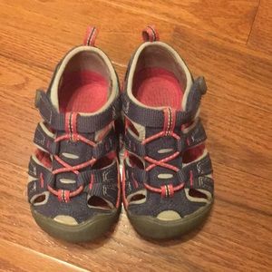 Toddler Keen Seacamp size 6